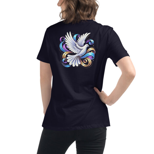 Lockeres Damen-T-Shirt | „Peaceful Elegance“ – Back Print (4 Farben) – Bild 6