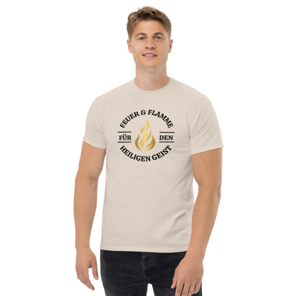 Unisex T-Shirt „Feuer und Flamme für den Heiligen Geist“ – Glaube in Aktion