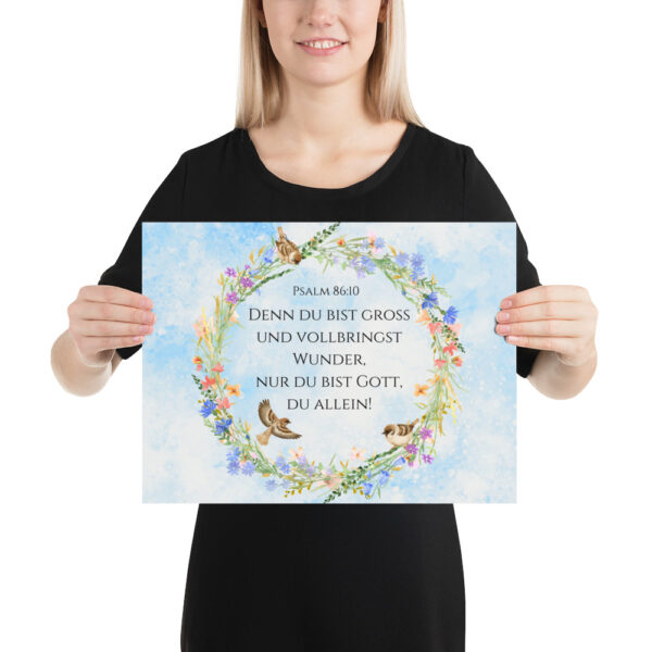 Poster „Psalm 86:10" – Gottes Wunder in Pastellblüten – Bild 3