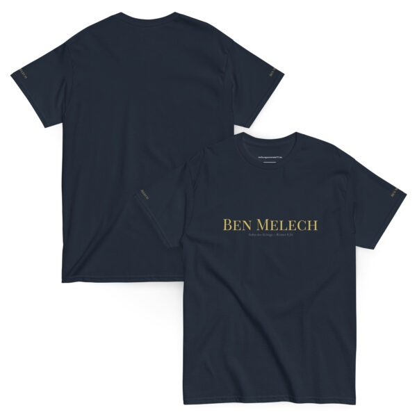 Ben Melech Unisex T-Shirt - Sohn des Königs mit Ärmeldruck in Goldschrift – Bild 2
