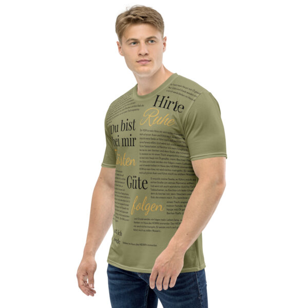 Allover-Shirt „Psalm 23 – Du bist bei mir“ | Glaube tragbar gemacht – Bild 3