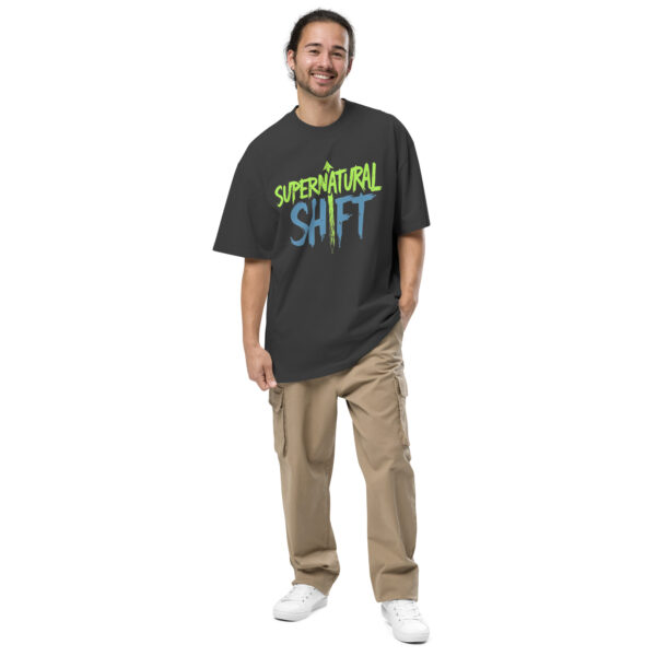 Supernatural Shift – Oversize T-Shirt | Revival Edition | Faded Black & Khaki – Bild 2