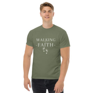 Walking in Faith Männer Unisex T-Shirt | Military Green & Black