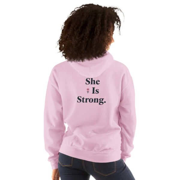 She Is Strong Hoodie Unisex - Stärke & Würde inspiriert von Sprüche 31 – Bild 4