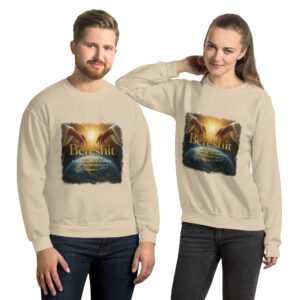 Beiger Unisex Sweater mit Bereshit-Motiv – Hände Gottes & Bibelvers „Im Anfang schuf Gott…“ aus Genesis 1,1